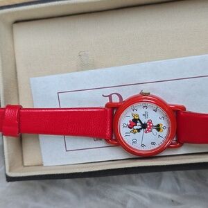 Lorus Vintage Disney Minnie Mouse Watch